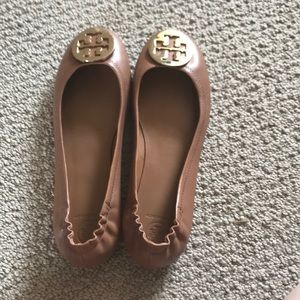 Beautiful Tory Burch Minnie Flats